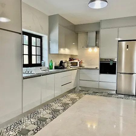 וילה Lourivillage *