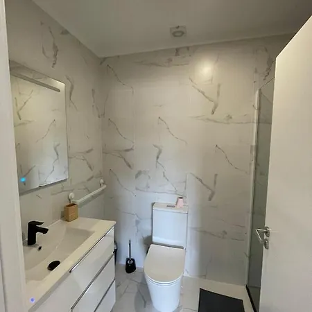 Lourivillage וילה *