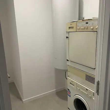 Lourivillage ヴィラ ロウリニャン