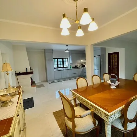 Lourivillage ヴィラ ロウリニャン