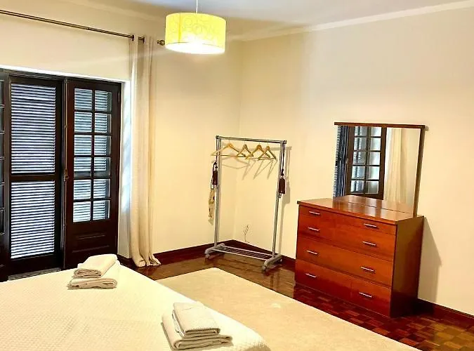 וילה Lourivillage לוריניה